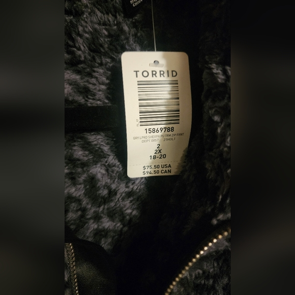 Leopard Zip Up Jacket - Picture 4 of 4